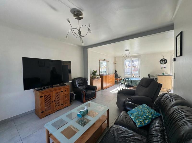 Maison - 85 m² - 4 pièces