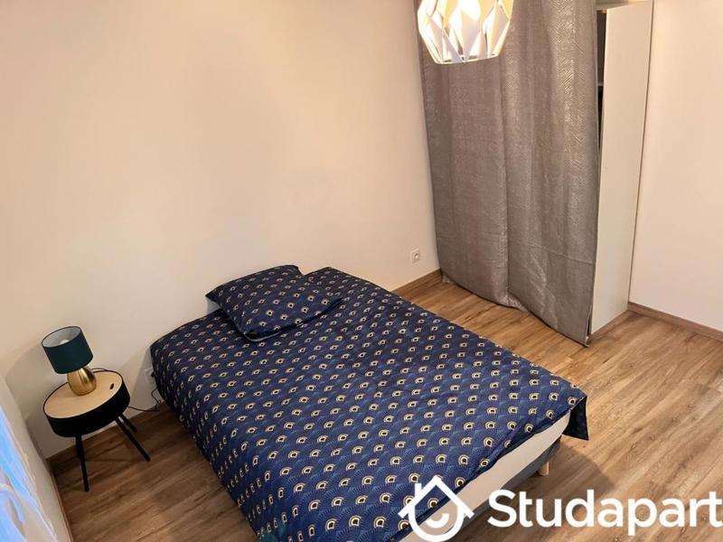 Chambre - 15 m² - 1 pièce