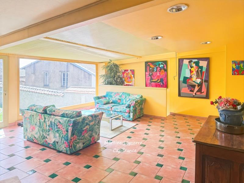 Maison de village - 220 m² - 6 pièces