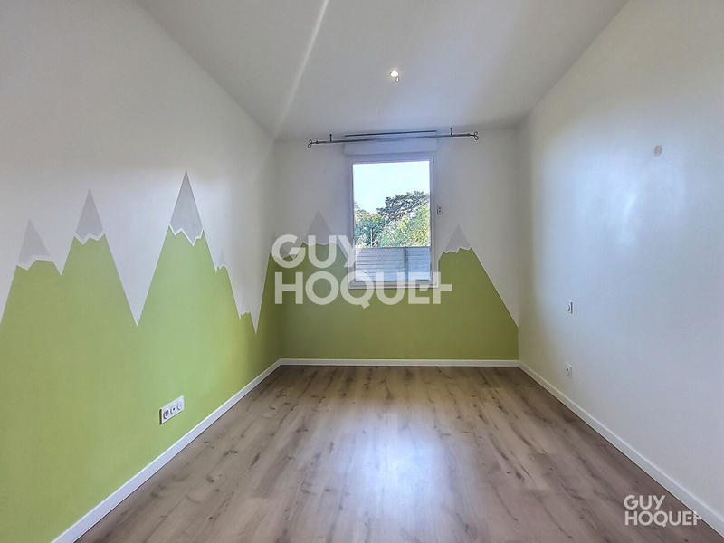 Appartement - 98 m² - 4 pièces