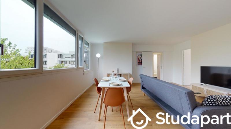 Chambre - 10 m² - 1 pièce