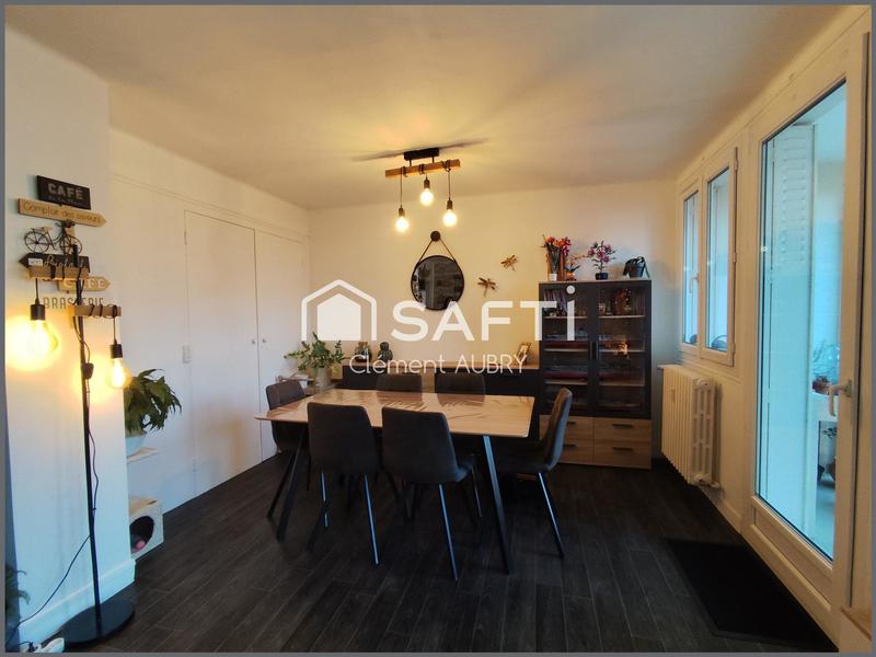 Appartement - 85 m² - 5 pièces