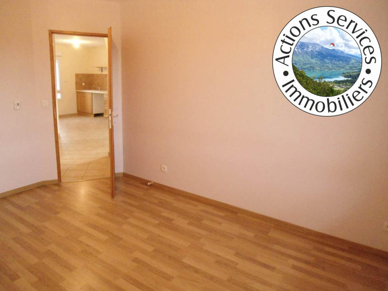 Appartement - 60 m² - 2 pièces