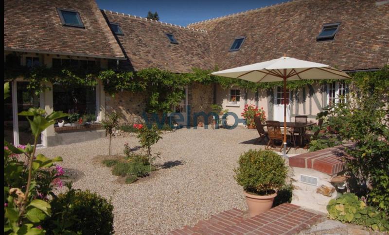 Maison - 344 m² - 13 pièces