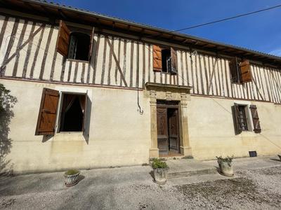 Maison - 200 m² - 5 pièces