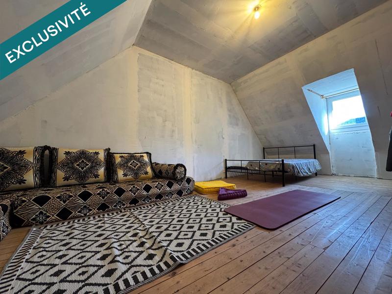 Maison - 180 m² - 8 pièces