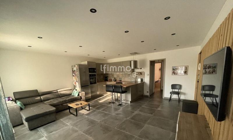 Appartement - 72 m² - 4 pièces