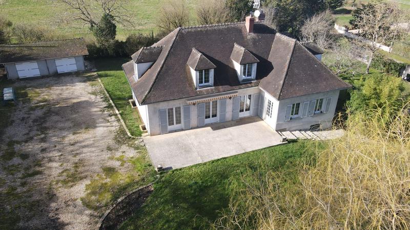 Villa - 263 m² - 7 pièces