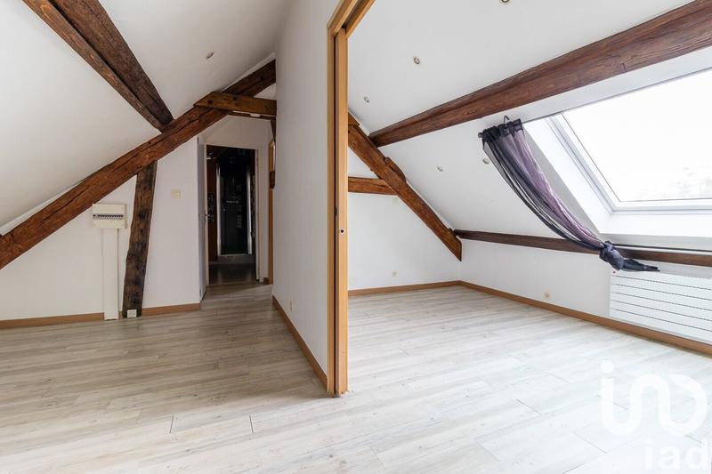 Maison - 315 m² - 11 pièces
