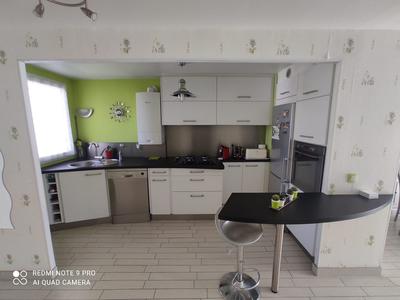 Maison traditionnelle - 80 m² - 4 pièces