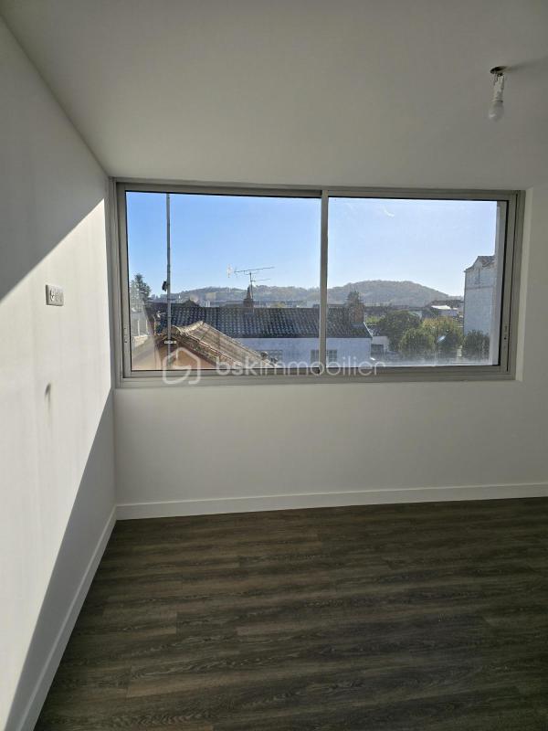 Immeuble - 270 m² - 10 pièces