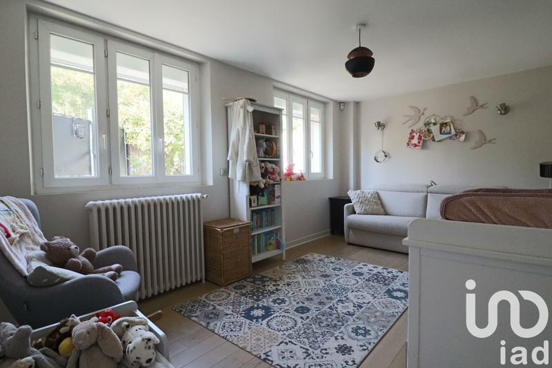 Maison - 195 m² - 6 pièces