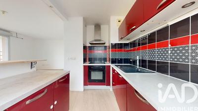 Appartement - 79 m² - 4 pièces