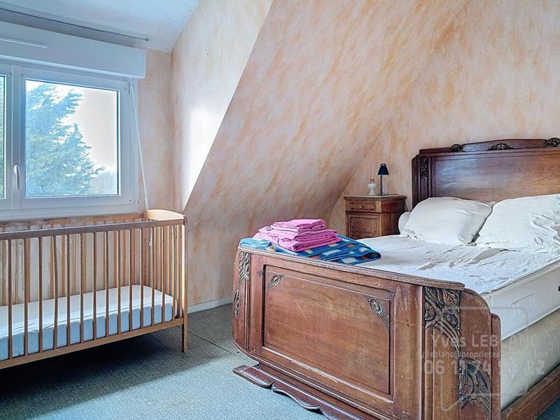 Maison - 95 m² - 5 pièces