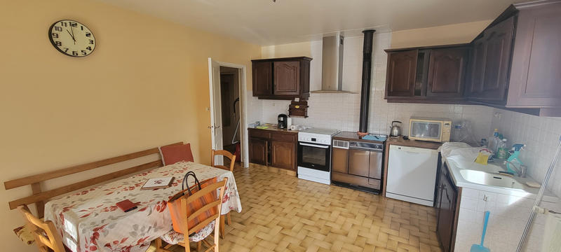 Maison - 104 m² - 4 pièces