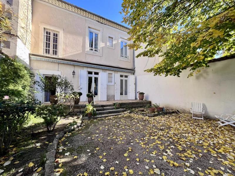 Maison de maîtres - 145 m² - 5 pièces