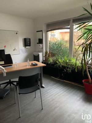 Local commercial - 330 m²