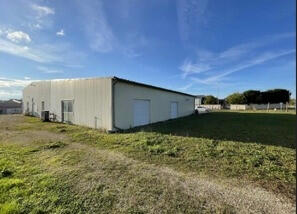 Local commercial - 632 m²