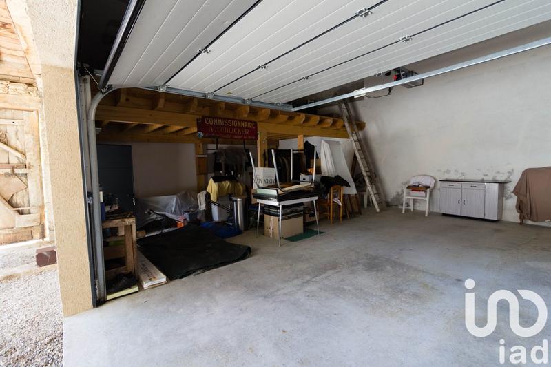 Maison - 249 m² - 7 pièces