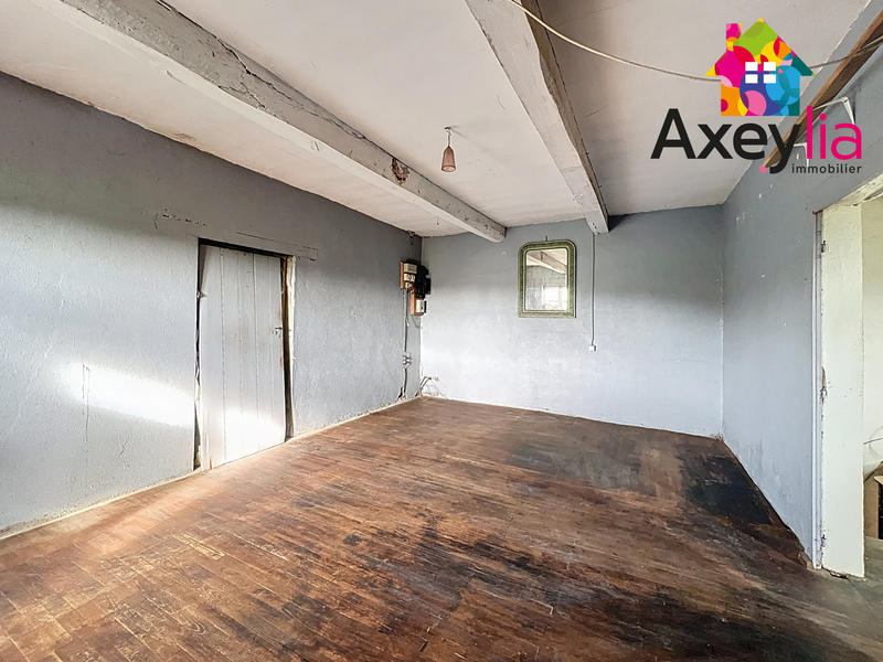 Maison - 93 m² - 4 pièces