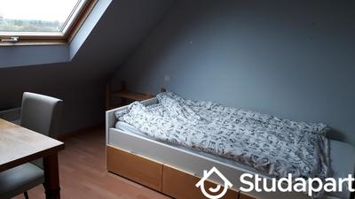 Chambre - 9 m² - 1 pièce