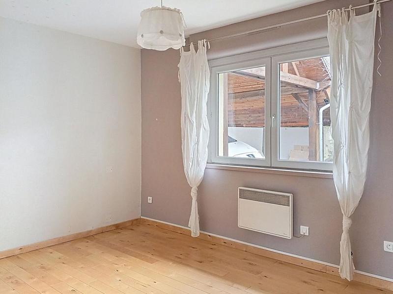 Maison - 115 m² - 4 pièces