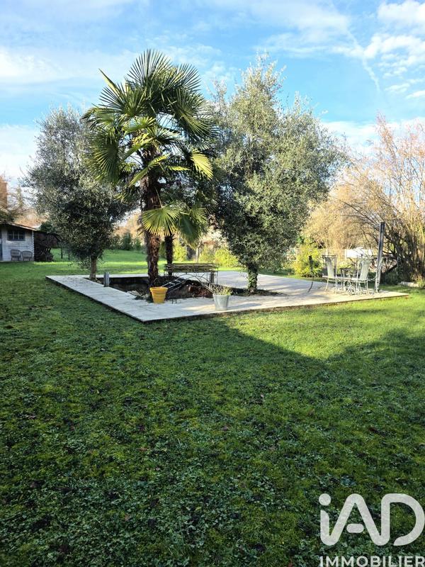 Maison - 225 m² - 6 pièces