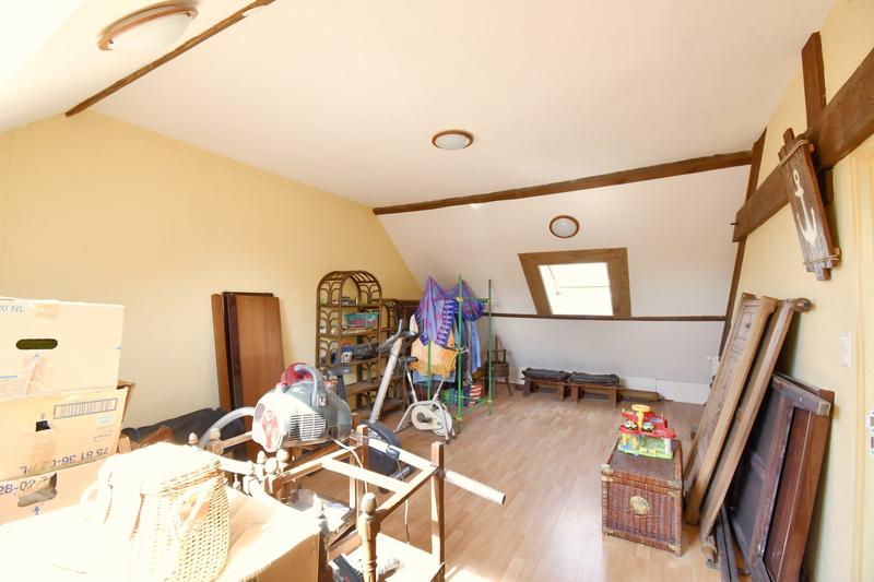 Maison traditionnelle - 131 m² - 5 pièces