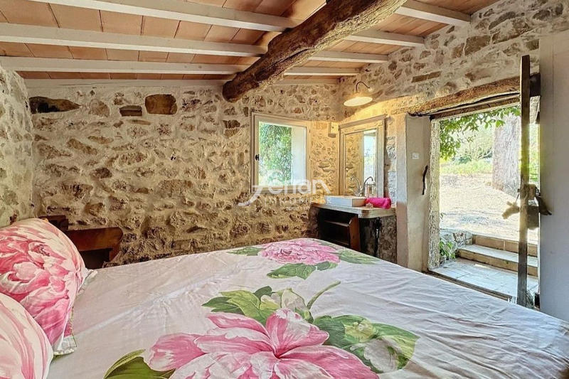 Bastide - 189 m² - 5 pièces