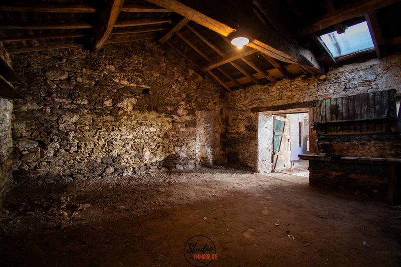 Maison ancienne - 249 m² - 4 pièces