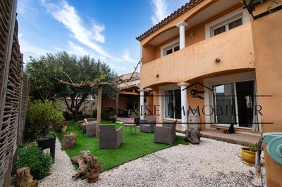 Maison - 147 m² - 6 pièces