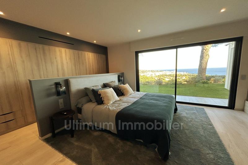 Villa - 380 m² - 7 pièces