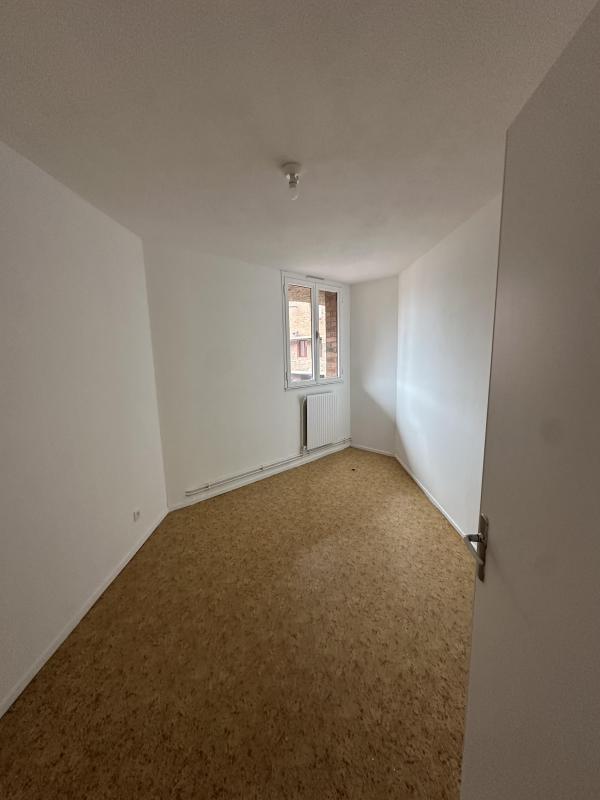 Appartement - 96 m² - 5 pièces