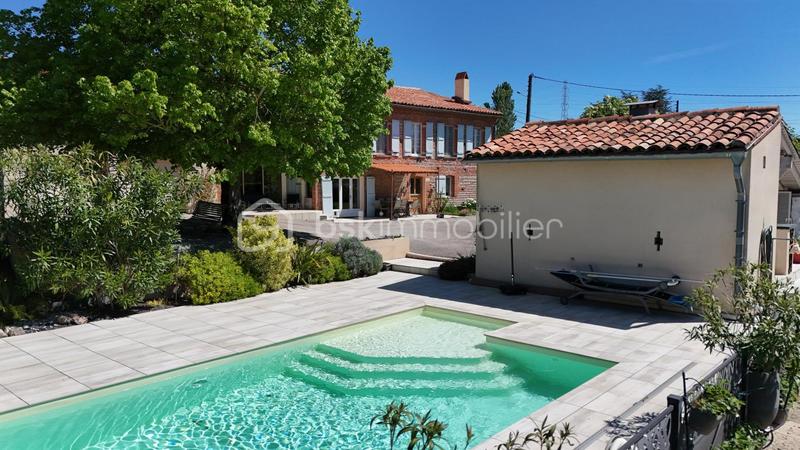 Demeure - 295 m² - 7 pièces