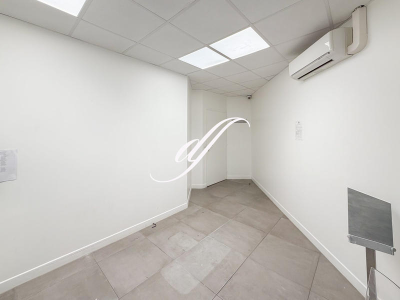 Local commercial - 125 m²