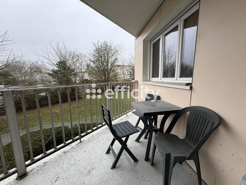 Appartement - 99 m² - 5 pièces