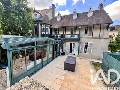 Maison - 156 m² - 7 pièces