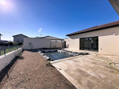 Maison - 115 m² - 4 pièces