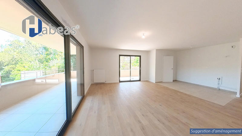 Appartement - 103 m² - 4 pièces