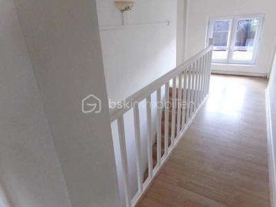 Maison de ville - 100 m² - 5 pièces