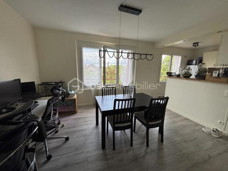 Appartement - 63 m² - 4 pièces