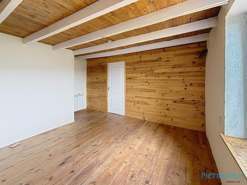 Maison ancienne - 84 m² - 4 pièces