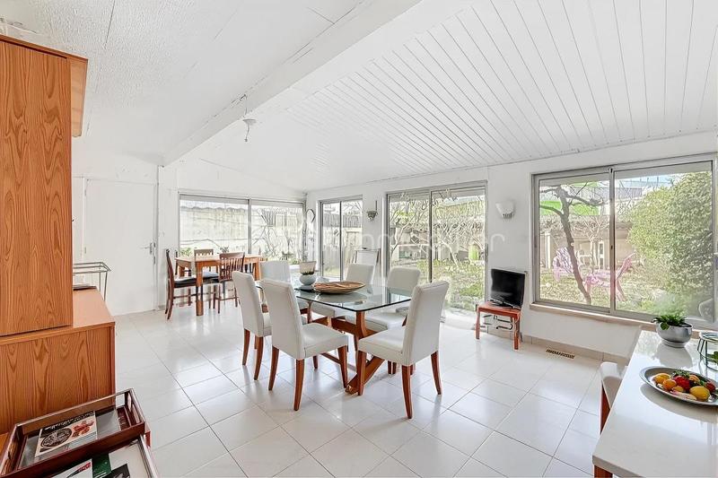 Maison - 138 m² - 6 pièces