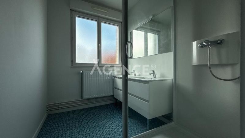 Maison - 101 m² - 5 pièces