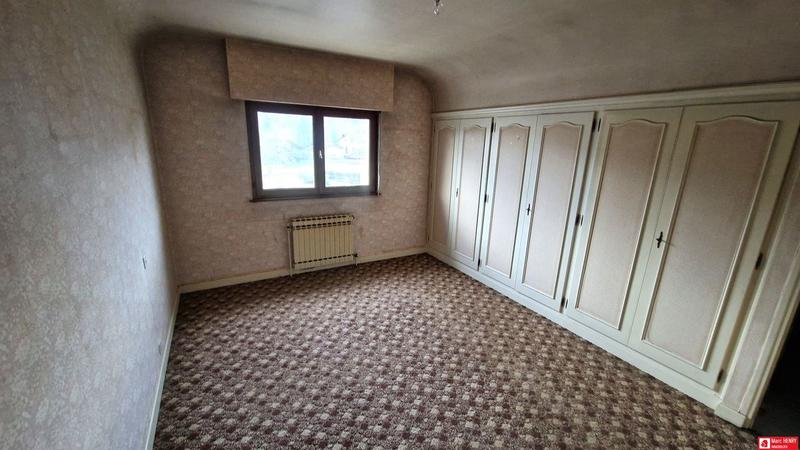 Maison traditionnelle - 98 m² - 5 pièces