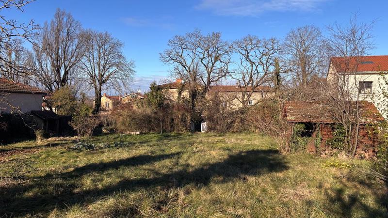 Maison - 450 m² - 7 pièces