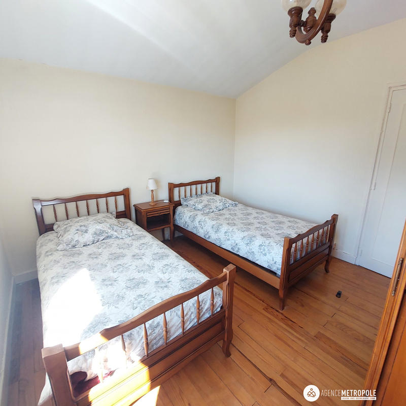 Maison - 93 m² - 5 pièces