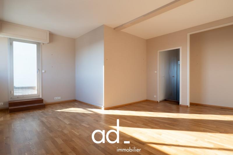 Appartement - 117 m² - 4 pièces