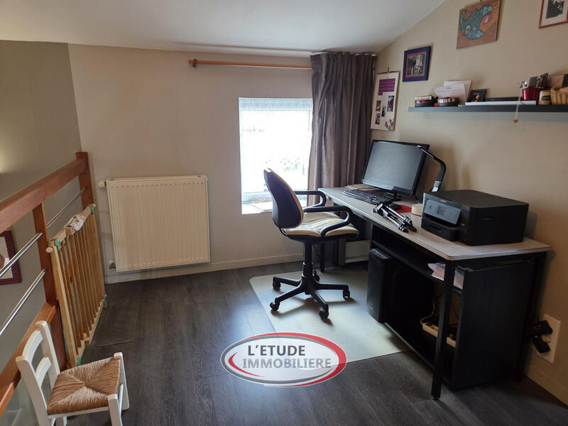 Maison - 90 m² - 5 pièces