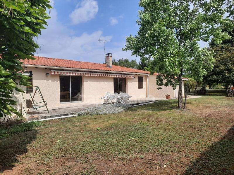 Maison - 206 m² - 6 pièces